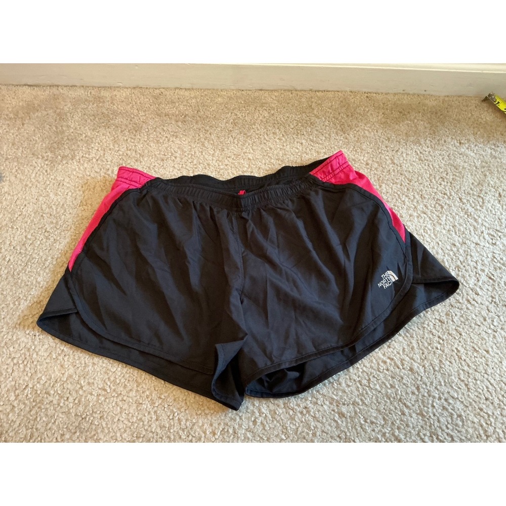The North Face women's black shorts large